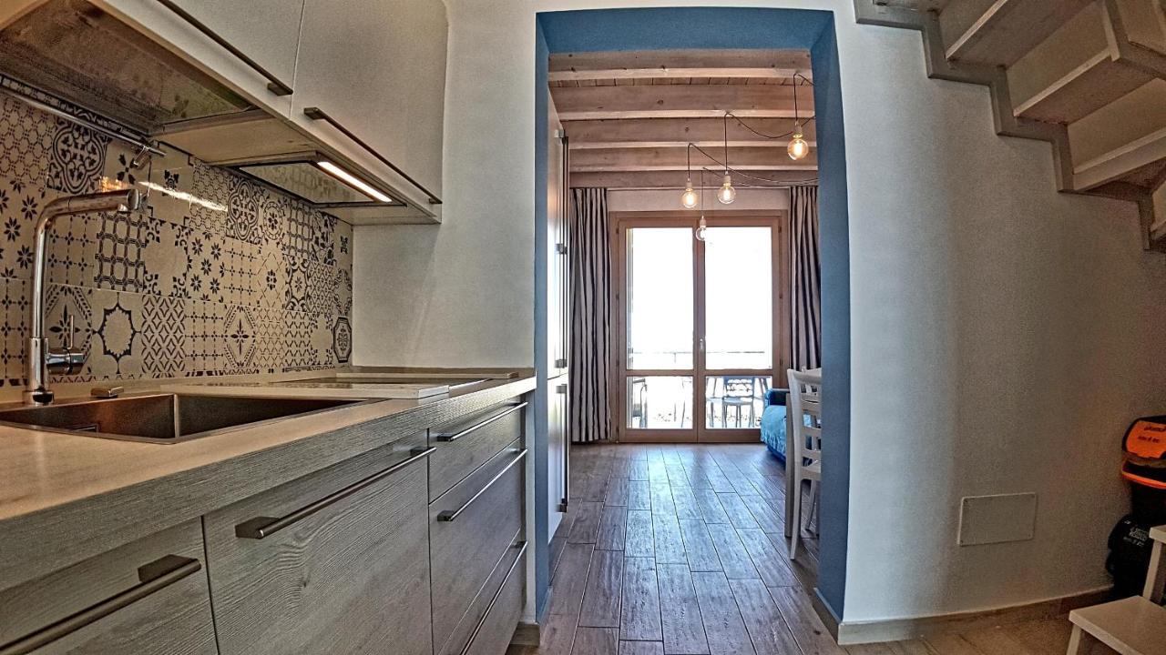 Asinaro Residence - Fronte Mare กาลาแบร์นาร์โด ภายนอก รูปภาพ